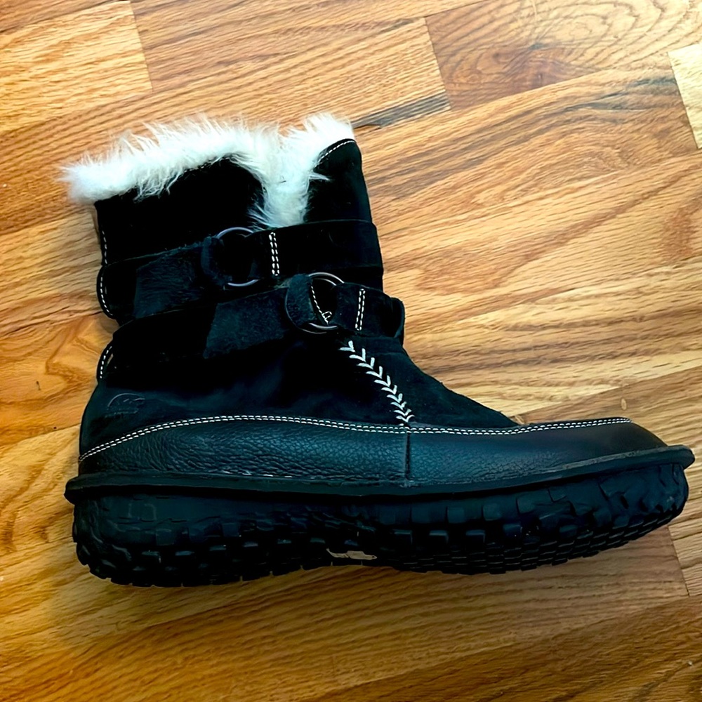 Sorel suede boot